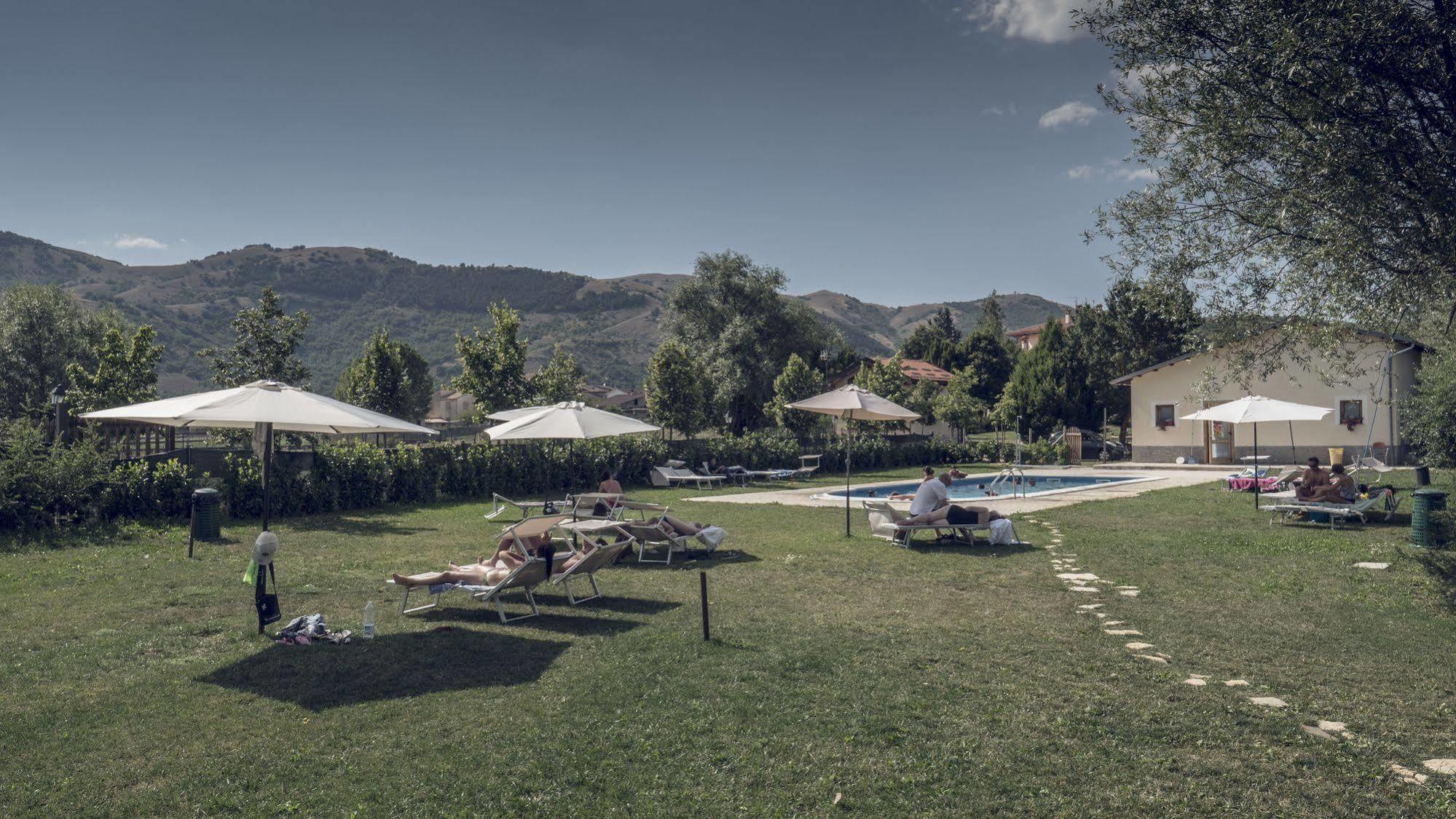 Agriturismo Cupello Cagnano Amiterno Buitenkant foto